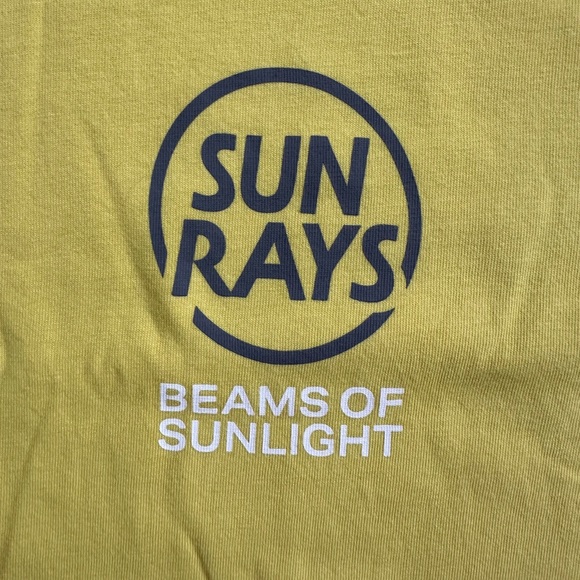 H&M Sun Rays Beams Of Sunlight Men’s Medium T Shirt - Picture 2 of 6
